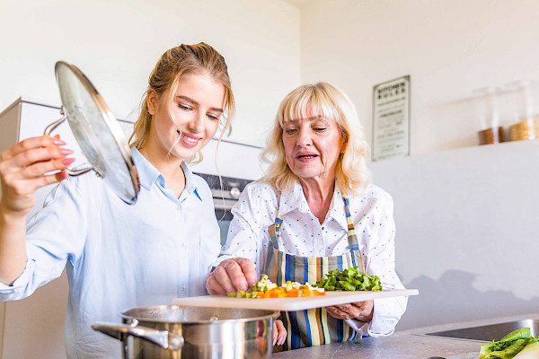 Meal Planning and Preparation for Older Loved Ones: Eating Well at Home